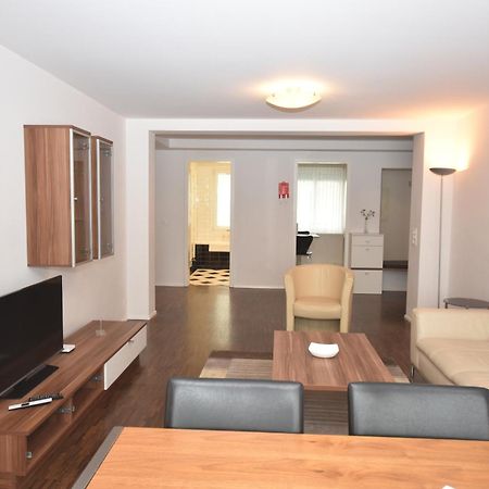 Stylish 2Br Near Lake - Flower 3 Zurich Bagian luar foto